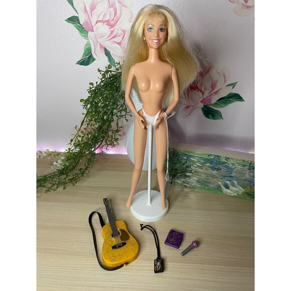 Other - 2006-2008 Disney Hannah Montana Doll